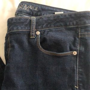 AMERICAN EAGLE super stretch skinny jeans